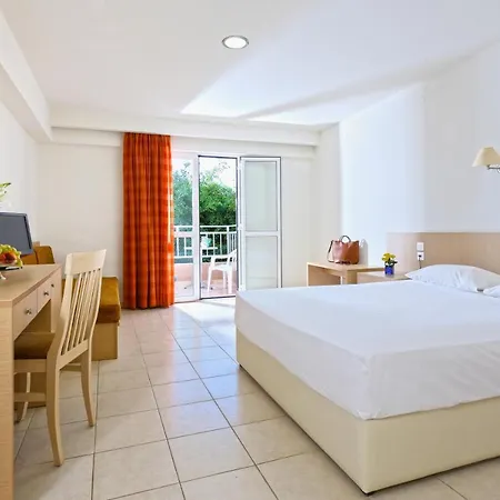 Hotel Cosman 2*